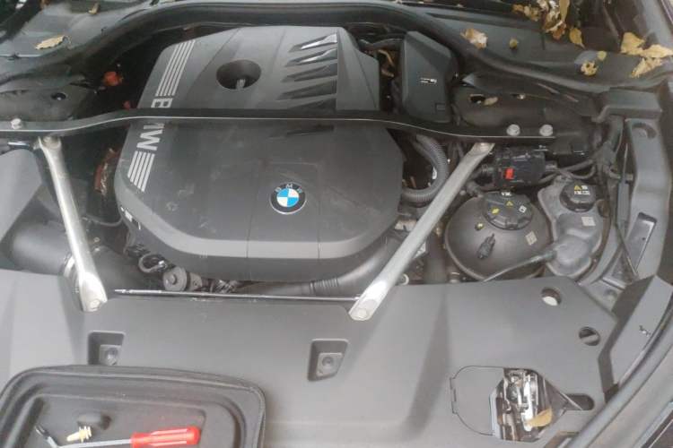 Used BMW 7 Series 2023 740Li Leading Model M Sport Package Engine Bay