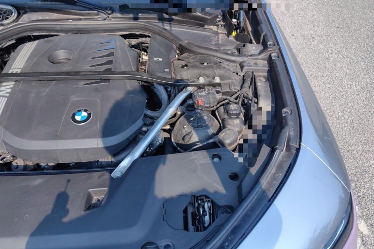 Used BMW 7 Series 2023 740Li Luxury Edition M Sport Package Engine Bay Left