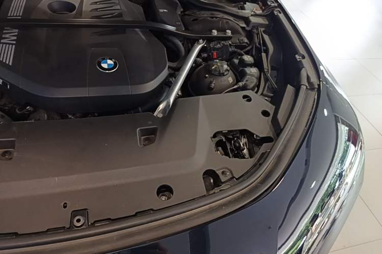 Used BMW 7 Series 2023 740Li Luxury Edition M Sport Package Engine Bay Left