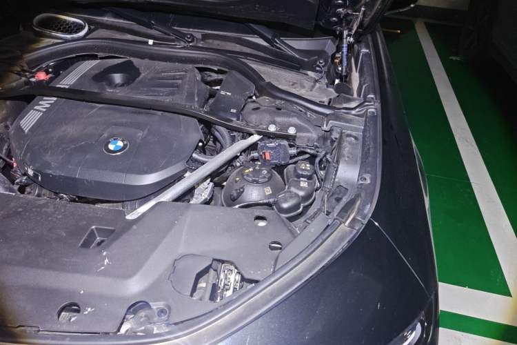 Used BMW 7 Series 2023 Restyled 740Li Luxury Edition M Sport Package Engine Bay Left