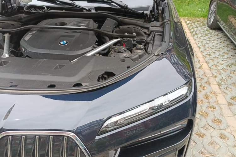 Used BMW 7 Series 2023 740Li Luxury Edition M Sport Package Engine Bay Left
