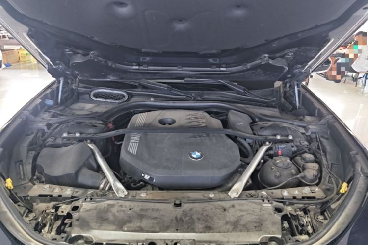 Used BMW 7 Series 2023 735Li M Sport Package Engine Bay