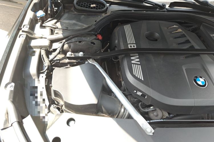 Used BMW 7 Series 2023 740Li Leading Model M Sport Package Engine Bay Right
