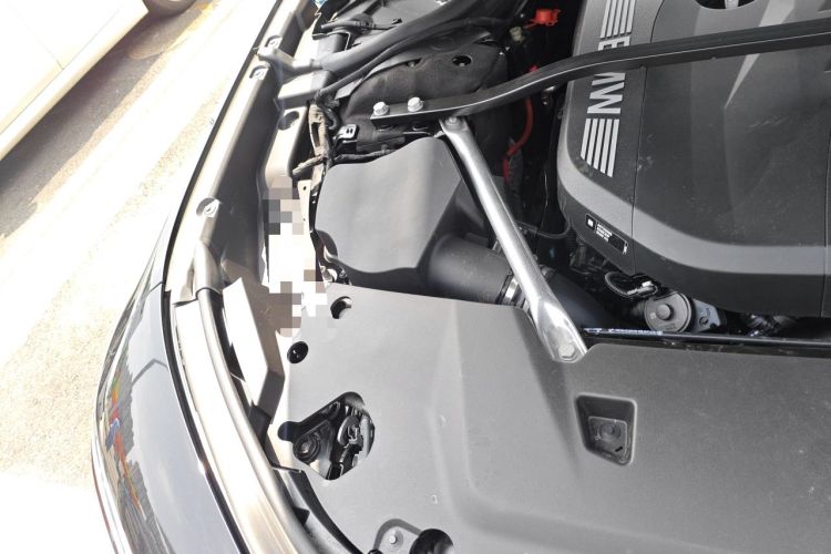 Used BMW 7 Series 2023 740Li Luxury Edition with Premium Package Engine Bay Right