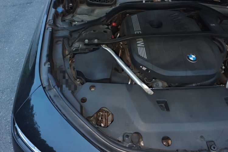 Used BMW 7 Series 2023 740Li Leading Model M Sport Package Engine Bay Right