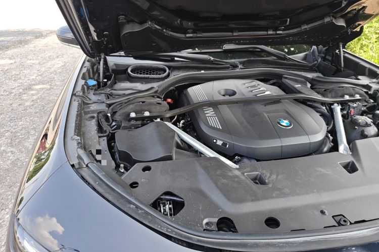Used BMW 7 Series 2023 740Li Leading Model M Sport Package Engine Bay Right