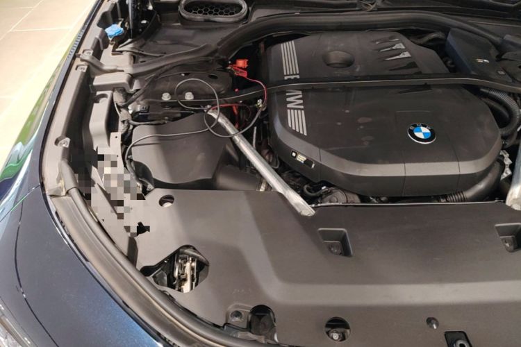 Used BMW 7 Series 2023 740Li Luxury Edition with Premium Package Engine Bay Right