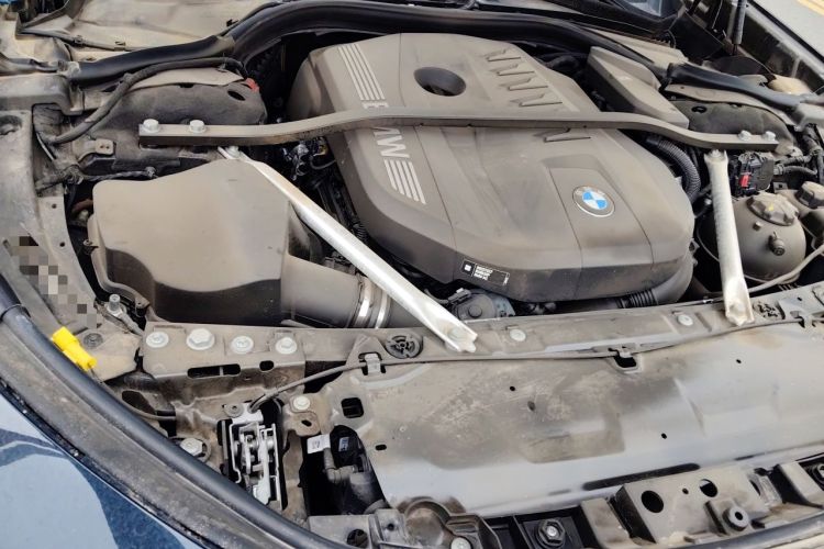 Used BMW 7 Series 2023 735Li M Sport Package Engine Bay Right