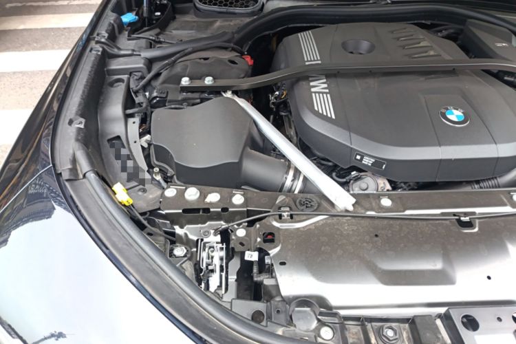 Used BMW 7 Series 2023 735Li M Sport Package Engine Bay Right