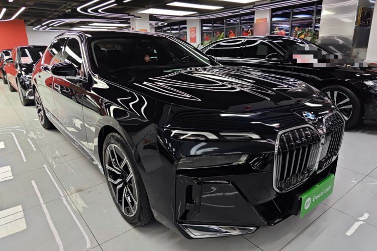 Used BMW 7 Series 2023 735Li M Sport Package Exterior 1