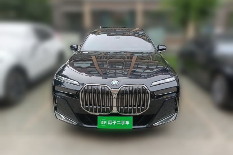 Used BMW 7 Series 2023 740Li Luxury Edition M Sport Package Exterior 1