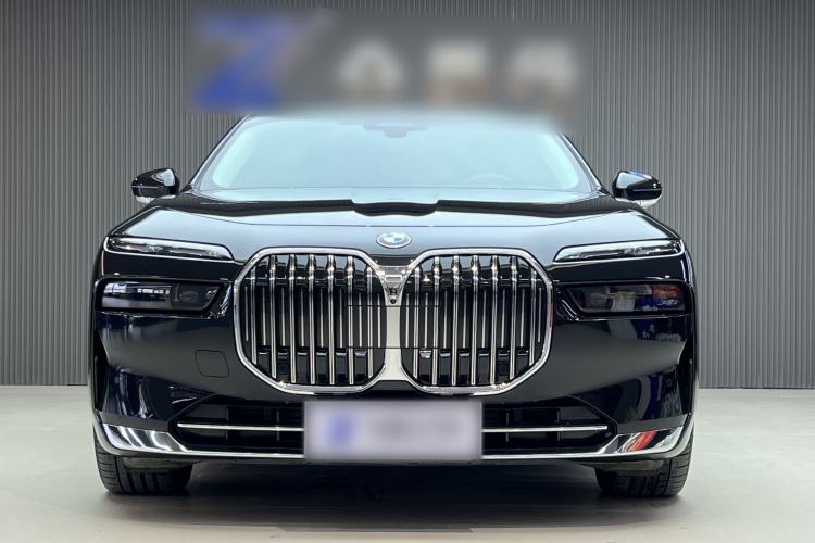 Used BMW 7 Series 2023 740Li Leading Edition Luxury Package Exterior 4