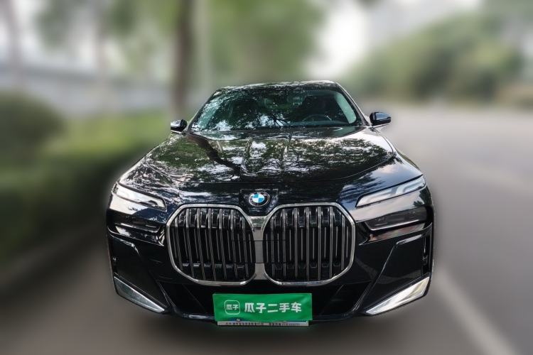 Used BMW 7 Series 2023 735Li M Sport Package Front