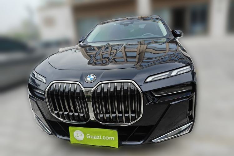 Used BMW 7 Series 2023 735Li M Sport Package Front