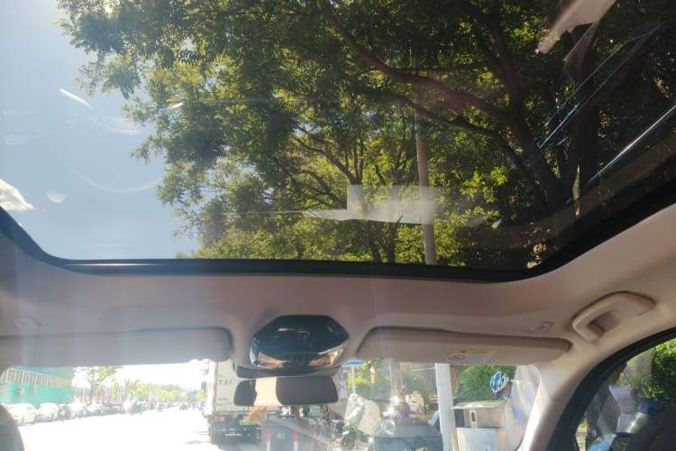 Used BMW 7 Series 2023 735Li M Sport Package Headliner