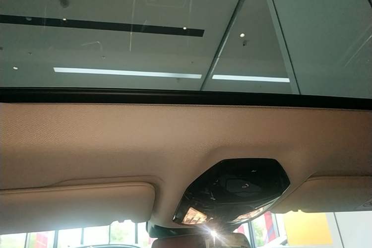 Used BMW 7 Series 2023 735Li M Sport Package Headliner