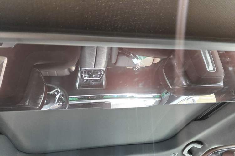 Used BMW 7 Series 2023 740Li Luxury Edition with Premium Package Headliner