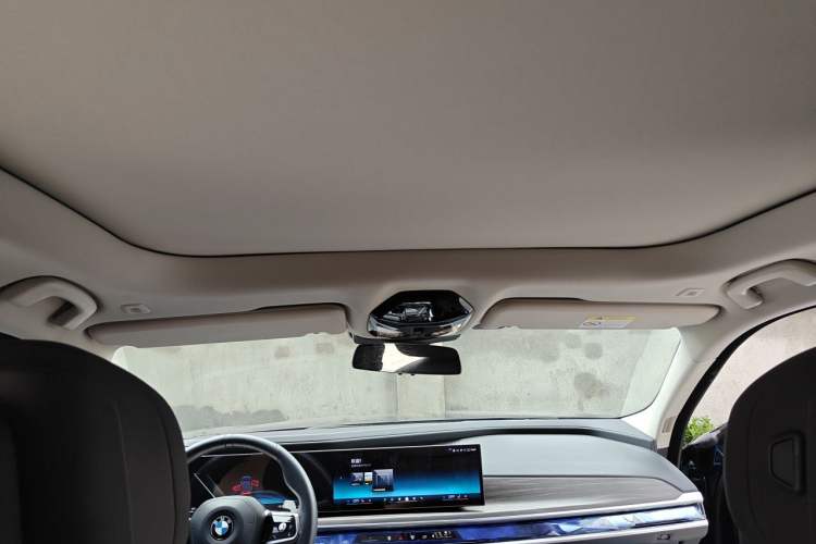 Used BMW 7 Series 2023 735Li M Sport Package Headliner