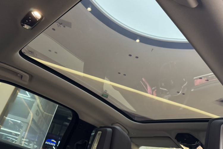 Used BMW 7 Series 2023 735Li M Sport Package Headliner