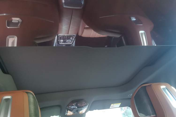 Used BMW 7 Series 2023 740Li Luxury Edition with Premium Package Headliner