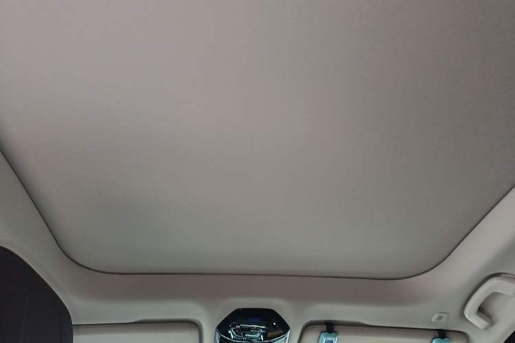 Used BMW 7 Series 2023 735Li M Sport Package Headliner