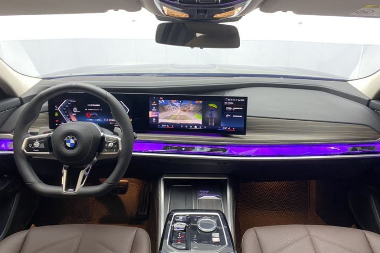 Used BMW 7 Series 2023 735Li M Sport Package Interior 1