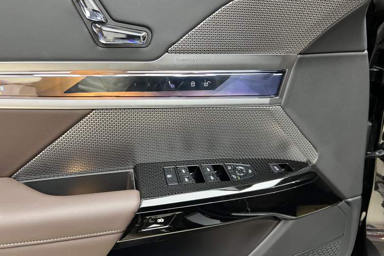 Used BMW 7 Series 2023 740Li Leading Edition Luxury Package Interior 12