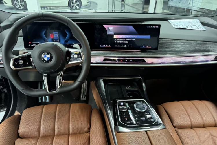 Used BMW 7 Series 2023 Restyled 740Li Luxury Edition M Sport Package Interior 2