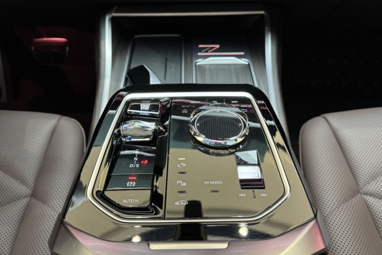 Used BMW 7 Series 2023 735Li M Sport Package Interior 2