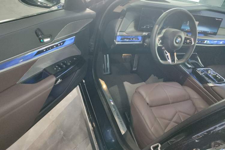 Used BMW 7 Series 2023 740Li Leading Model M Sport Package Interior 3