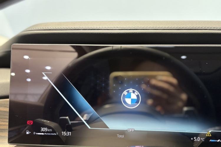 Used BMW 7 Series 2023 735Li M Sport Package Interior 5