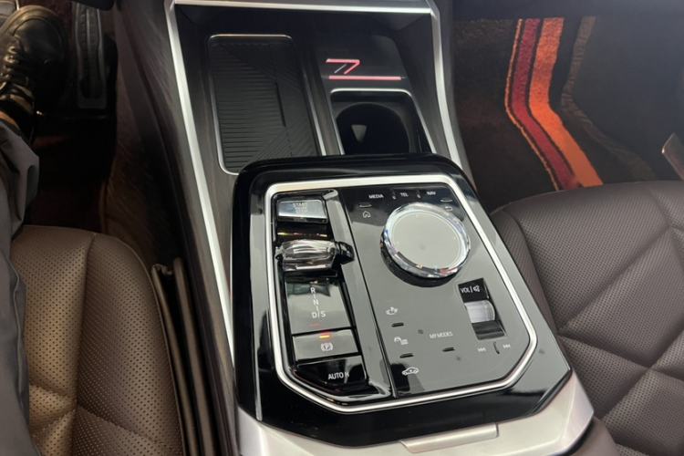 Used BMW 7 Series 2023 735Li M Sport Package Interior 6