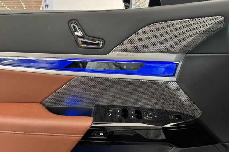 Used BMW 7 Series 2023 Restyled 740Li Luxury Edition M Sport Package Interior 8