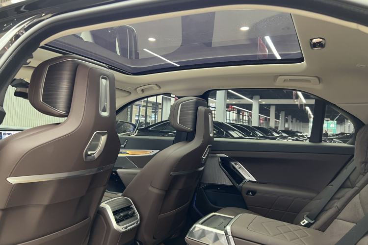 Used BMW 7 Series 2023 740Li Leading Edition Luxury Package Interior 8