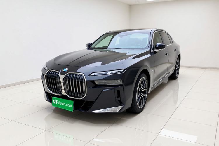 Used BMW 7 Series 2023 735Li M Sport Package Guazi used car, China used car export, Used car for sale, Used cars, Cheapest cars for sale