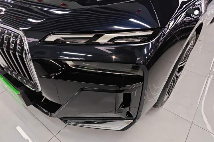 Used BMW 7 Series 2023 735Li M Sport Package Left Front Headlight