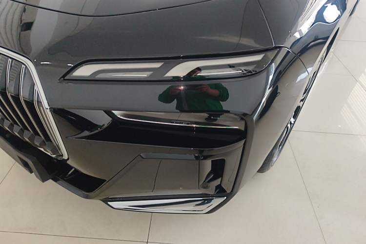 Used BMW 7 Series 2023 735Li M Sport Package Left Front Headlight