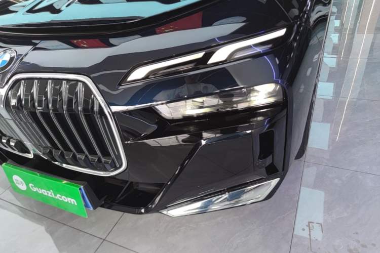 Used BMW 7 Series 2023 735Li M Sport Package Left Front Headlight