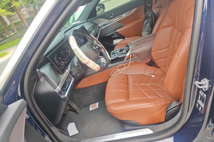 Used BMW 7 Series 2023 740Li Luxury Edition with Premium Package Left Front Seat