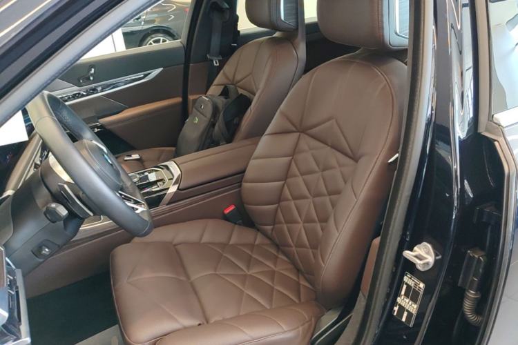 Used BMW 7 Series 2023 740Li Leading Model M Sport Package Left Front Seat