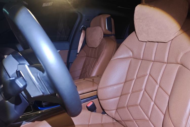 Used BMW 7 Series 2023 Restyled 740Li Luxury Edition M Sport Package Left Front Seat