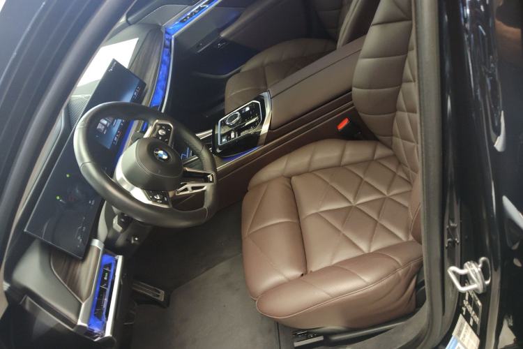 Used BMW 7 Series 2023 740Li Leading Model M Sport Package Left Front Seat