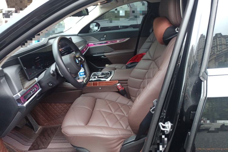 Used BMW 7 Series 2023 740Li Leading Edition Luxury Package Left Front Seat