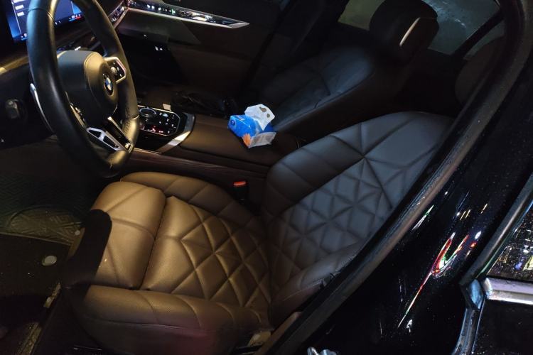 Used BMW 7 Series 2023 740Li Leading Model M Sport Package Left Front Seat