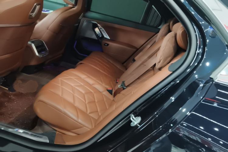 Used BMW 7 Series 2023 Restyled 740Li Luxury Edition M Sport Package Left Rear Seat