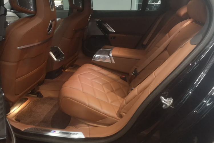 Used BMW 7 Series 2023 Restyled 740Li Luxury Edition M Sport Package Left Rear Seat