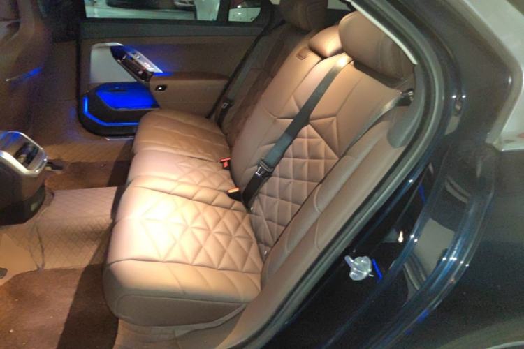 Used BMW 7 Series 2023 735Li M Sport Package Left Rear Seat