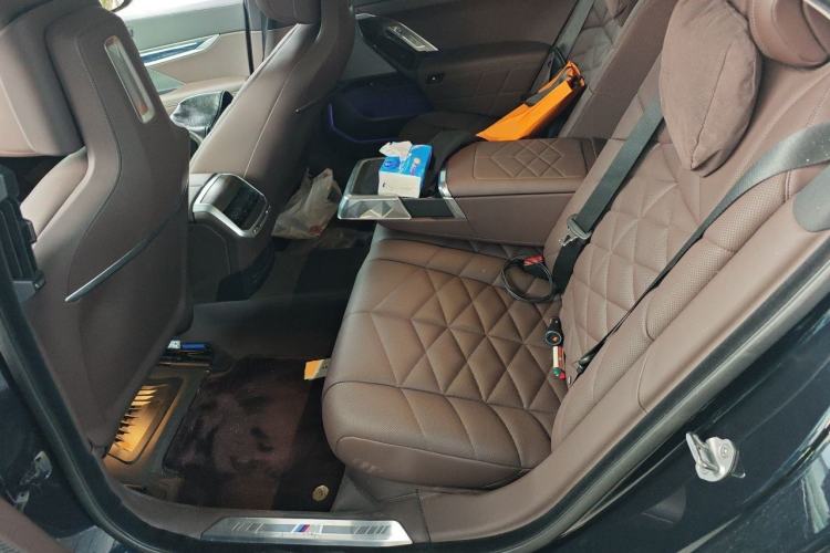 Used BMW 7 Series 2023 735Li M Sport Package Left Rear Seat