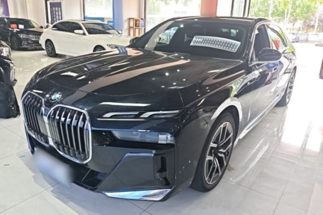 Used BMW 7 Series 2023 735Li M Sport Package