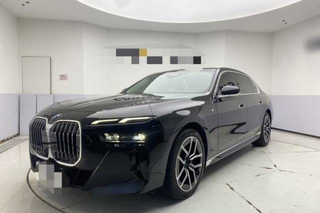 Used BMW 7 Series 2023 735Li M Sport Package